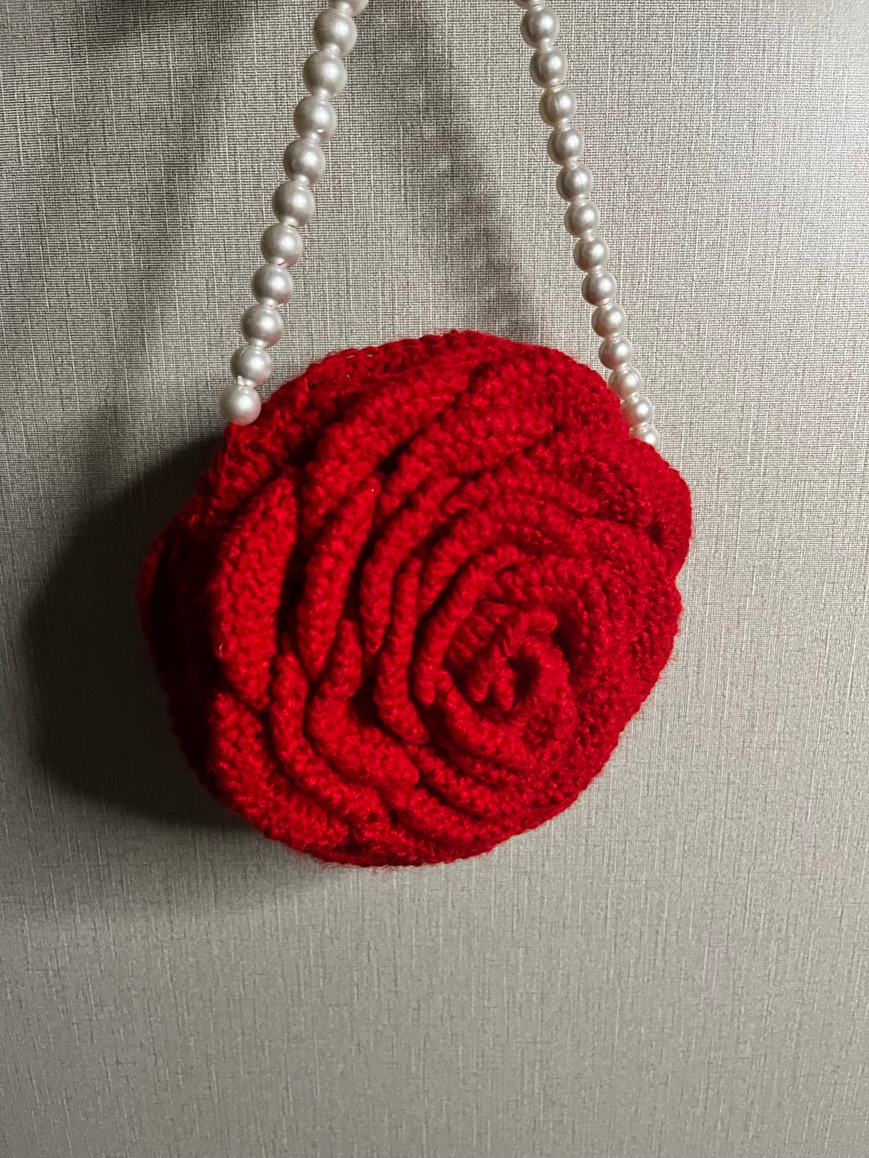 Rose crochet bag